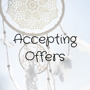 Hey beautiful people! Welcome to my closet!